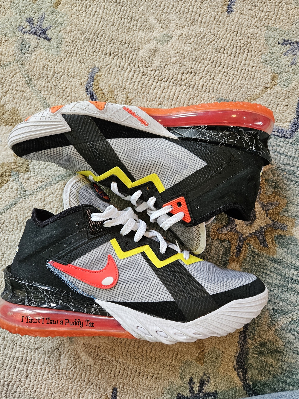 Nike Mens Space Jam Lebron 18x Low Basketball Sneakers 10